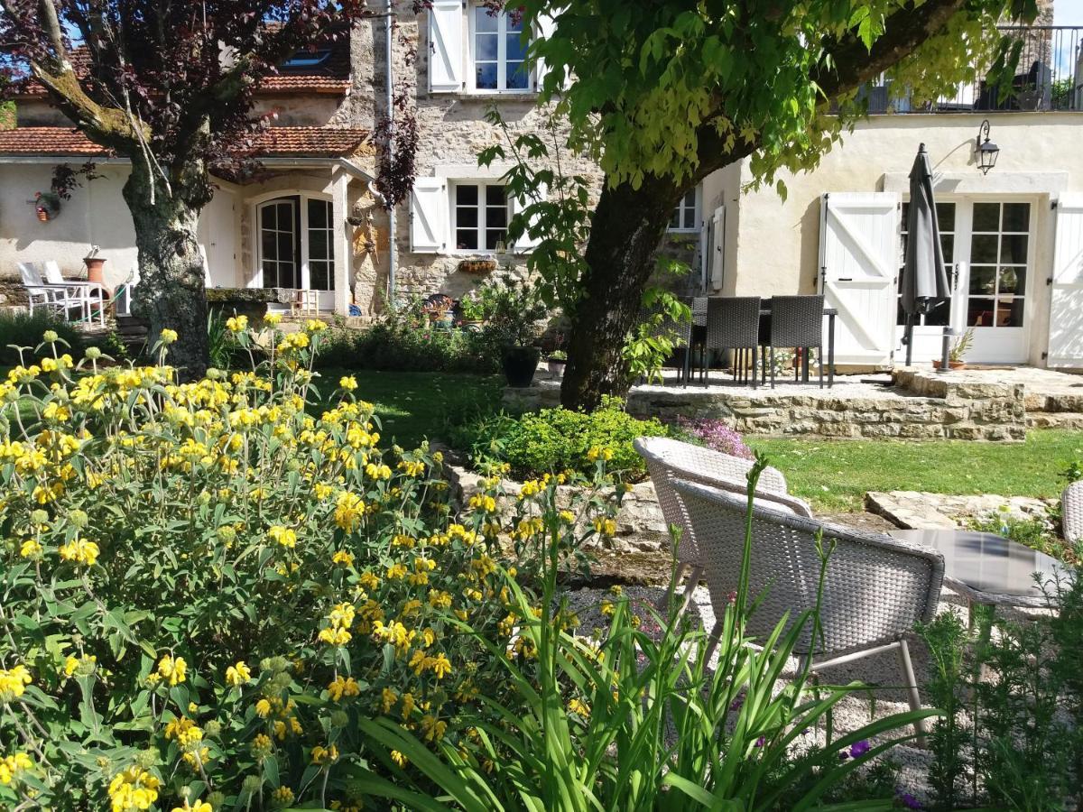 Les Trois Prunelles Saint-Pierre-Toirac Kültér fotó
