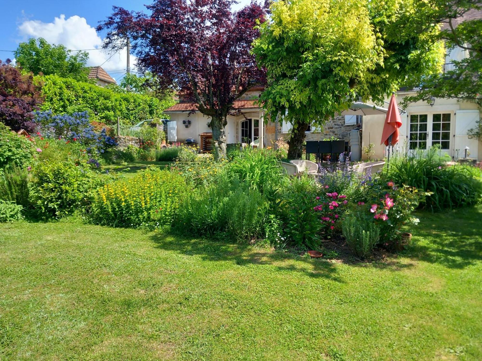 Les Trois Prunelles Saint-Pierre-Toirac Kültér fotó
